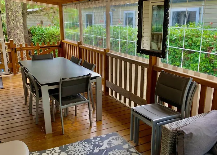 Campsite Mobil Climatise 6,8 Pers Siblu Bonne Anse La Pamyre *